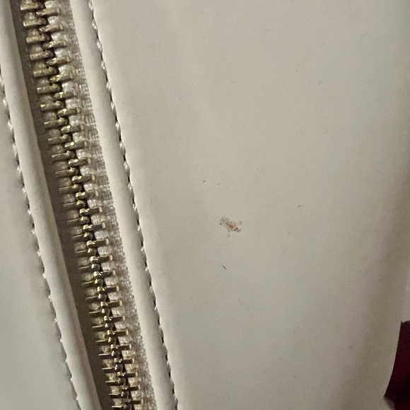 Gently used Lady and the Tramp Mini Loungefly backpack - Picture 2 of 4